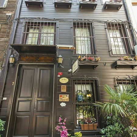 Naz Wooden House Inn Istanbul Exterior foto